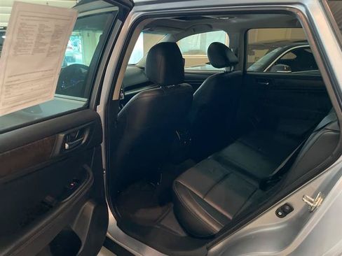 Used 2015 Subaru Outback 2.5i Limited AWD/4WD image 60