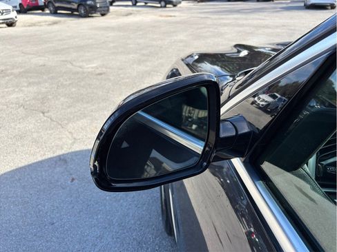 Used 2021 BMW X5 xDrive40i w/ Premium Package image 19