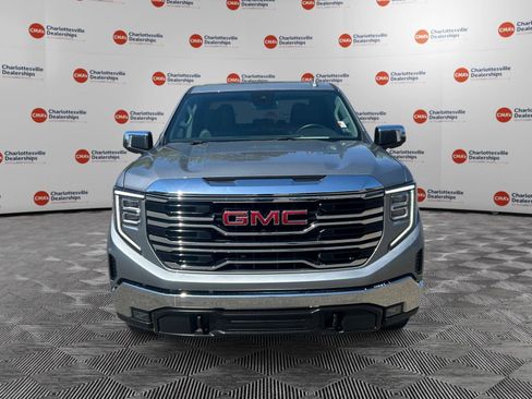 Used 2025 GMC Sierra 1500 SLT AWD/4WD image 8