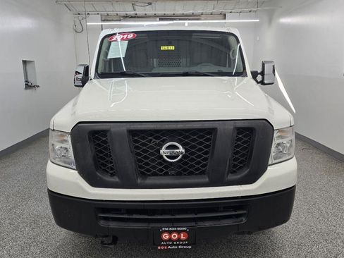 Used 2019 Nissan NV 2500 S image 2
