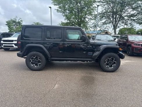 Used 2021 Jeep Wrangler Unlimited Rubicon 4xe w/ Cold Weather Group AWD/4WD image 5