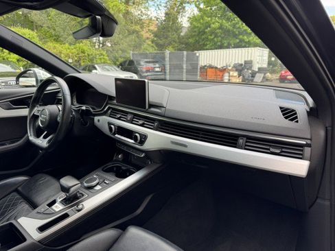 Used 2018 Audi S4 Prestige AWD/4WD image 41