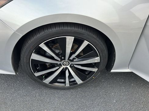 Used 2020 Nissan Altima 2.5 SR image 32