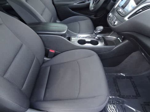 Used 2023 Chevrolet Malibu LT w/ Driver Confidence Package FWD image 13