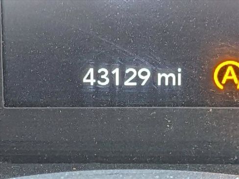 Used 2020 Jeep Wrangler Sport AWD/4WD image 13