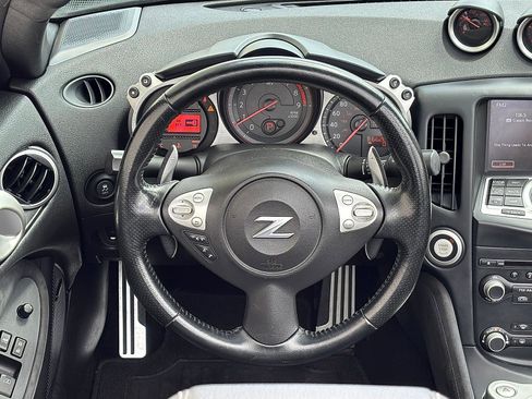 Used 2013 Nissan 370Z Touring w/ Sport Pkg RWD image 32