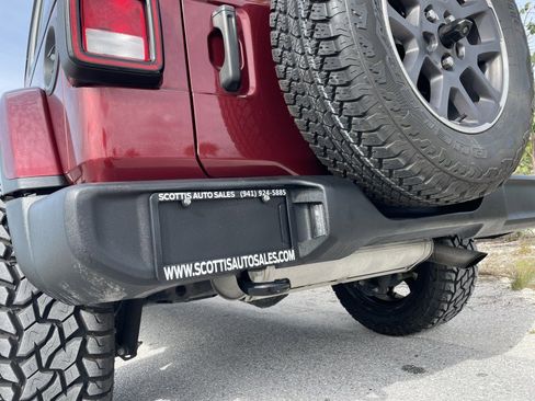 Used 2021 Jeep Wrangler Unlimited Sport image 39