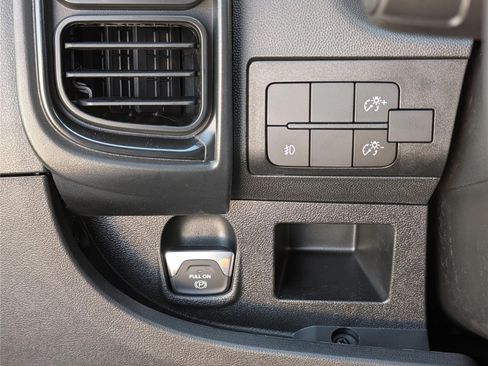 New 2026 RAM ProMaster 2500 w/ Convenience Group FWD image 15