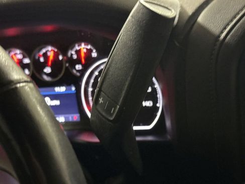 Used 2020 Chevrolet Silverado 1500 LT Trail Boss w/ Convenience Package AWD/4WD image 17