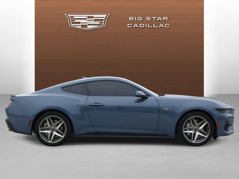 Used 2025 Ford Mustang GT Premium image 6