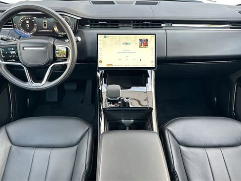 Certified 2025 Land Rover Range Rover Sport SE image 12