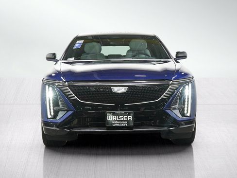 Used 2024 Cadillac Lyriq Sport w/ LPO, Floor Liner Package AWD/4WD image 8