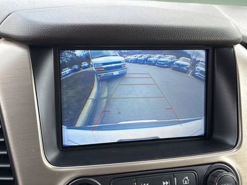 Used 2018 GMC Yukon Denali w/ Open Road Package image 26