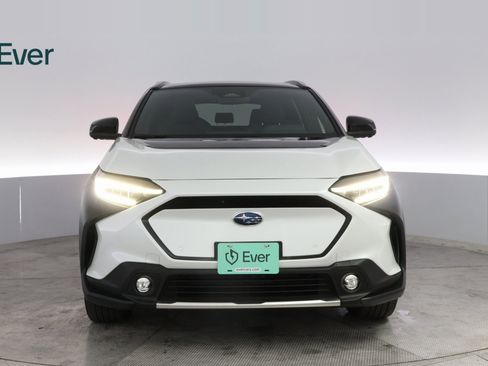 Used 2024 Subaru Solterra Touring w/ Touring Package image 3