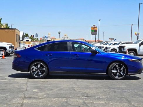 Used 2023 Honda Accord Sport image 3