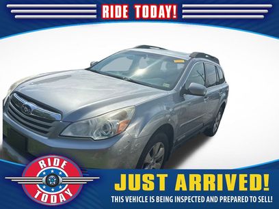 Used 2011 Subaru Outback 2.5i Limited w/ PWR Moonroof Pkg