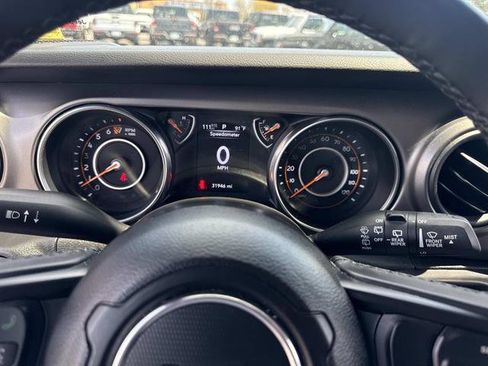 Used 2022 Jeep Wrangler Unlimited Sport AWD/4WD image 13