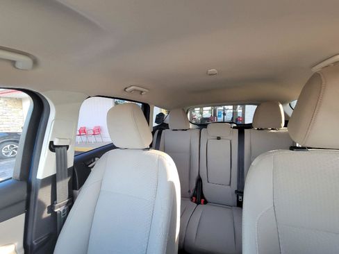 Used 2019 Ford Escape SE FWD image 24