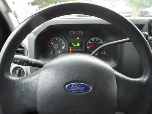 Used 2012 Ford E-350 and Econoline 350 XL w/ PWR Windows & Locks Group image 11