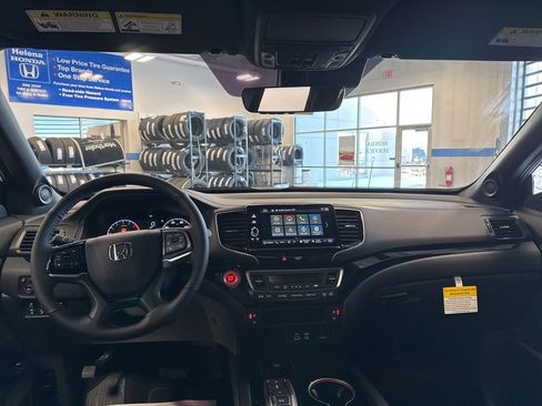 New 2026 Honda Ridgeline Black Edition image 3