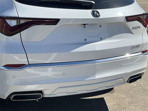 Used 2026 Acura MDX SH-AWD w/ Advance Package image 6