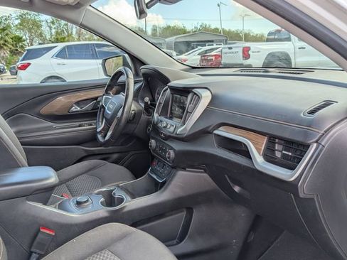 Used 2018 GMC Terrain SLE image 24