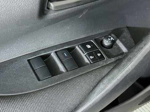 Used 2024 Toyota Corolla LE FWD image 14
