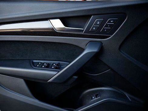 Certified 2024 Audi SQ5 Premium image 13