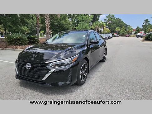 Used 2025 Nissan Sentra SV FWD image 20