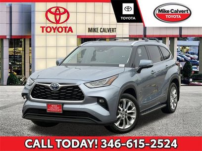 Used 2024 Toyota Highlander Limited
