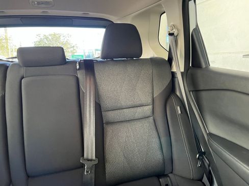 Used 2025 Nissan Rogue SV image 48