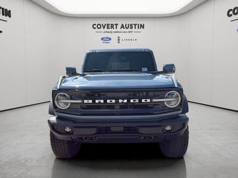 Used 2025 Ford Bronco Outer Banks w/ Sasquatch Package AWD/4WD image 9