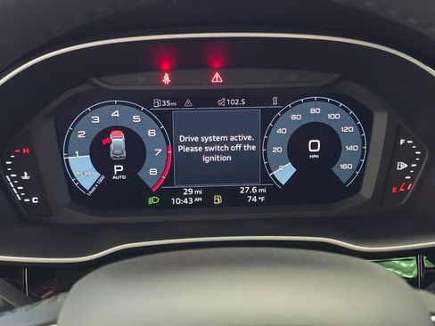 New 2025 Audi Q3 2.0T Premium image 25