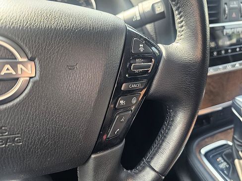 Used 2022 Nissan Armada SL AWD/4WD image 21