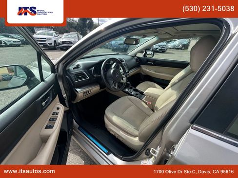 Used 2016 Subaru Legacy 3.6R Limited image 10