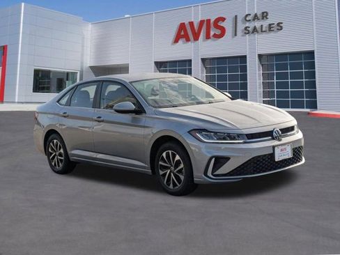 Used 2025 Volkswagen Jetta S FWD image 3