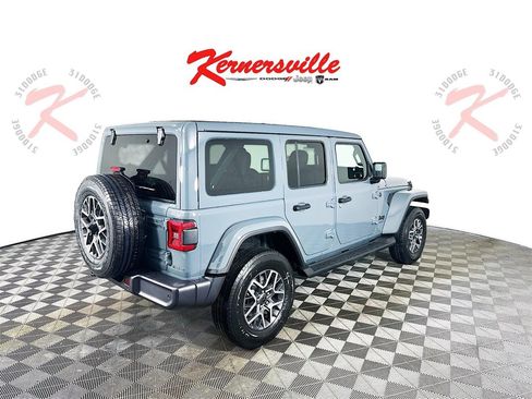 New 2026 Jeep Wrangler Sahara image 7