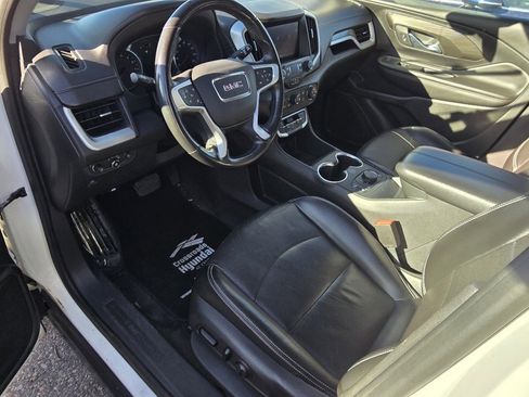 Used 2022 GMC Terrain SLT image 29
