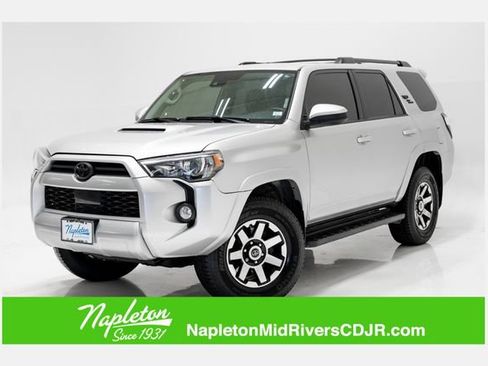 Used 2020 Toyota 4Runner TRD Off-Road AWD/4WD image 1