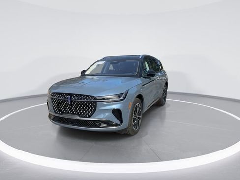 New 2026 Lincoln Nautilus Reserve image 3