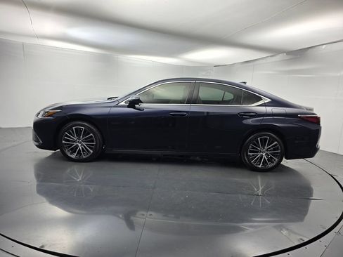Used 2025 Lexus ES 350 w/ Premium Package FWD image 7