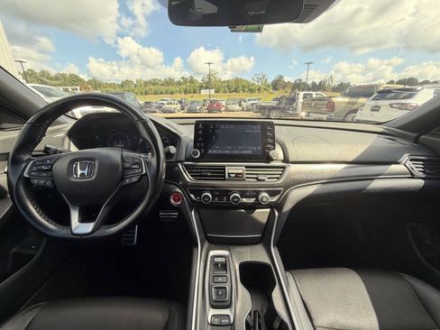 Used 2022 Honda Accord Sport image 7
