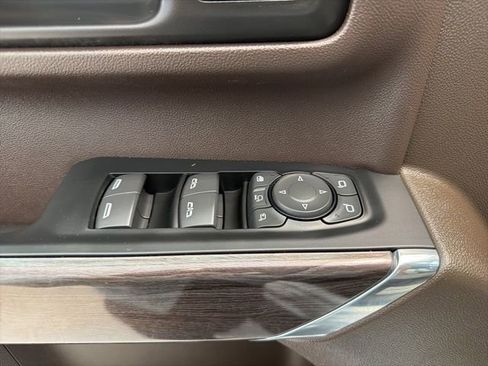 Certified 2023 Chevrolet Silverado 2500 LTZ w/ LTZ Convenience Package AWD/4WD image 18