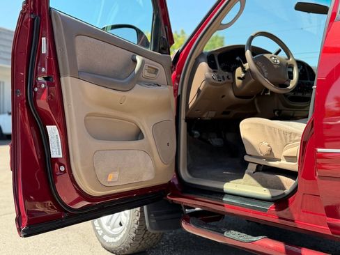 Used 2004 Toyota Tundra SR5 w/ Towing Pkg RWD image 76