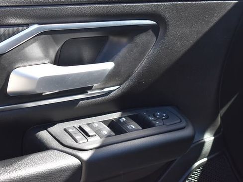 Used 2025 RAM 1500 Big Horn AWD/4WD image 14