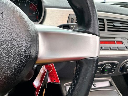 Used 2003 BMW Z4 3.0i image 12