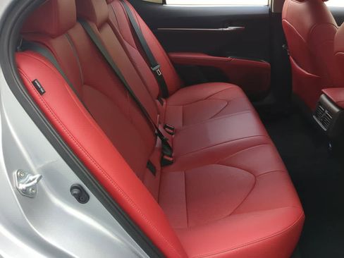 Used 2024 Toyota Camry XSE FWD image 21