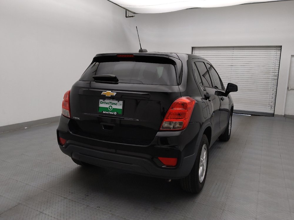 Used 2020 Chevrolet Trax LS w/ Tint and Cruise Package FWD image 7