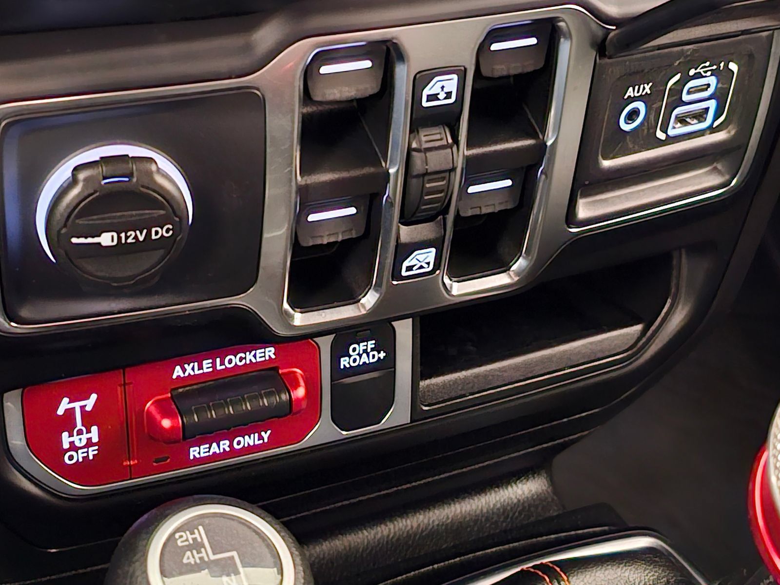 Used 2021 Jeep Gladiator Mojave w/ Safety Group AWD/4WD image 13