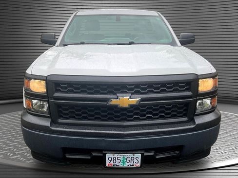 Used 2014 Chevrolet Silverado 1500 W/T RWD image 2